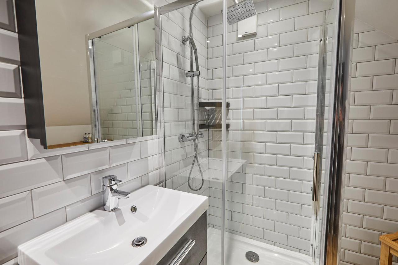 Host & Stay - Breckon Cottage Whitby Exteriör bild